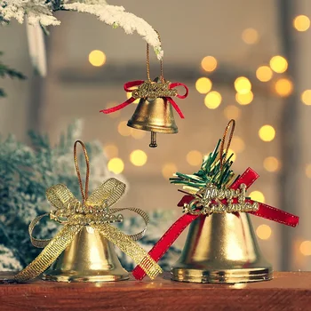 Украса за Коледната елха, Малки висулки във формата на пластмасови камбанки, Златни Висулки във формата на пластмасови камбанки, коледни украси