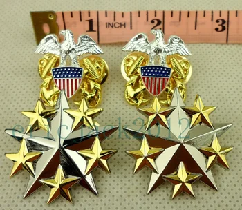 Слушалки. .. Иконата с шестизвездочным декорация на ВМС на САЩ, иконата с орел, икона на служителя на САЩ по рамото.